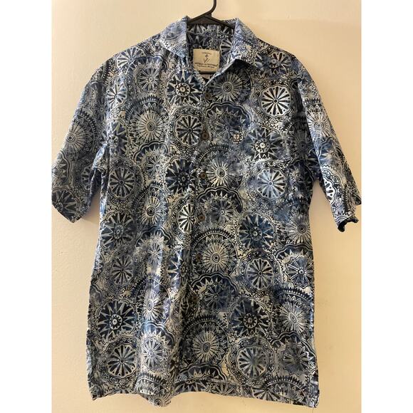 Artisans Outfitters Mens Size Medium Button Down Shirt 100% Cotton Blue Print - Picture 1 of 6